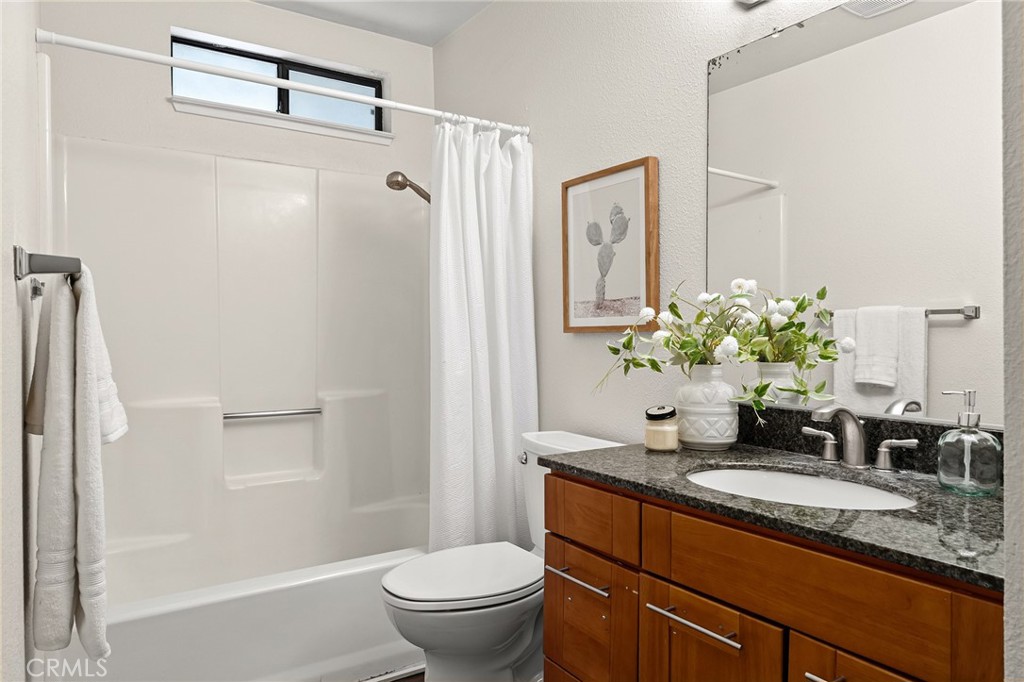 1420 Sherman Avenue 16 Property Photo 6