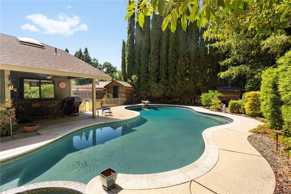 59 Skymountain Circle Property Photo 47