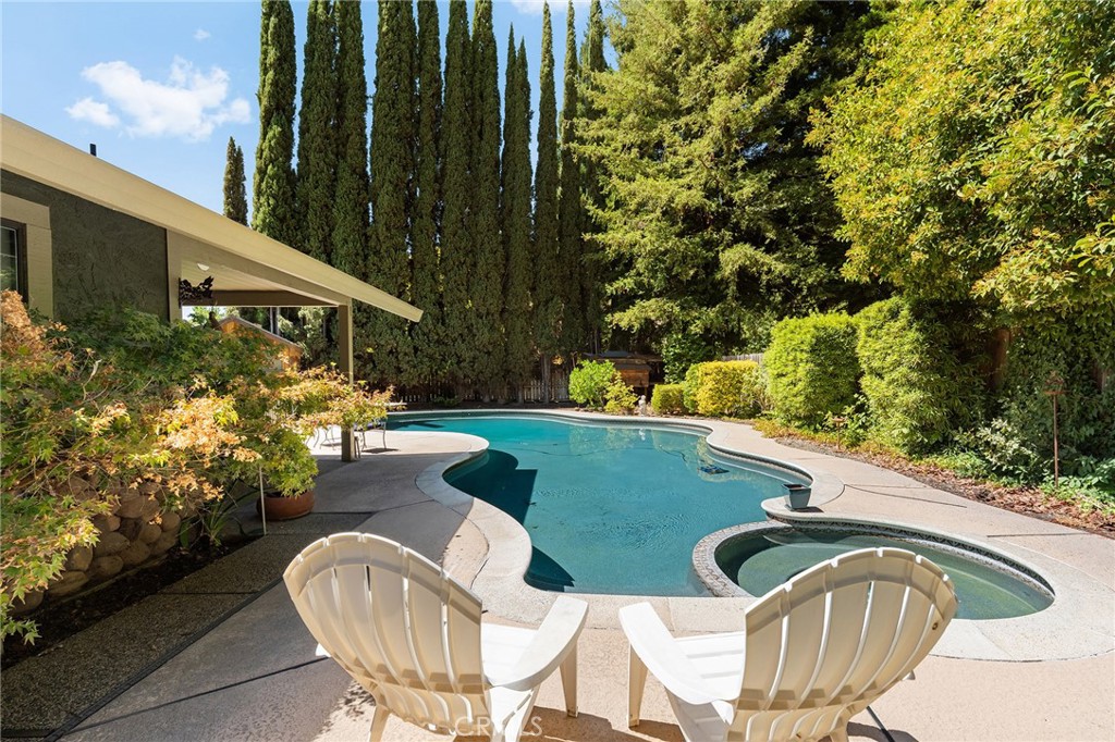 59 Skymountain Circle Property Photo 48