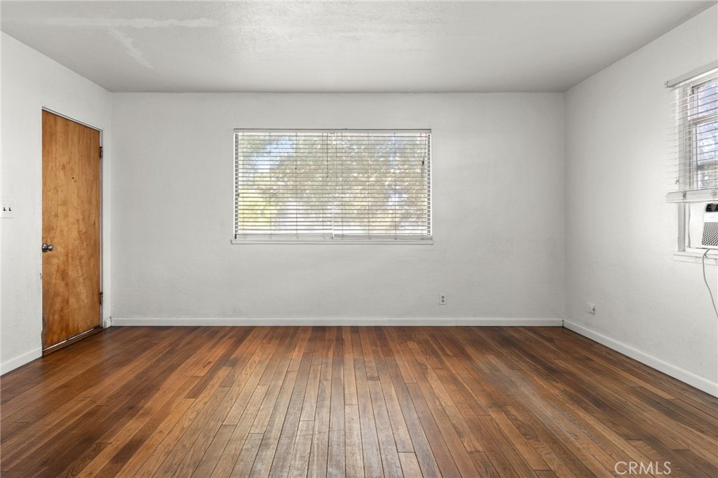 1122 Sunset Property Photo 3