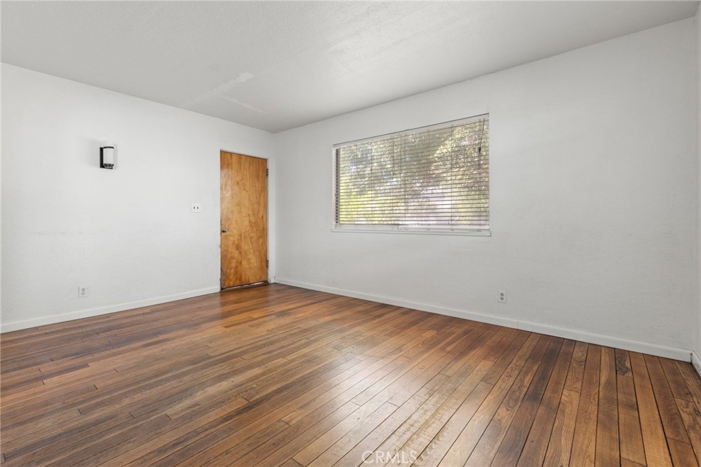 1122 Sunset Property Photo 5