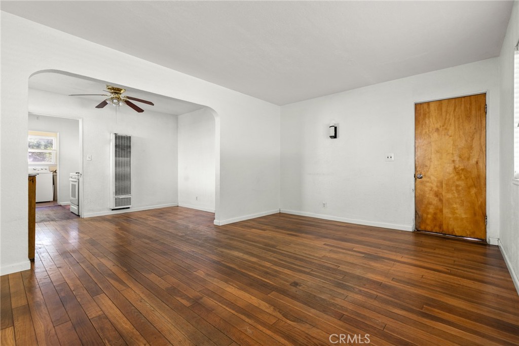 1122 Sunset Property Photo 6