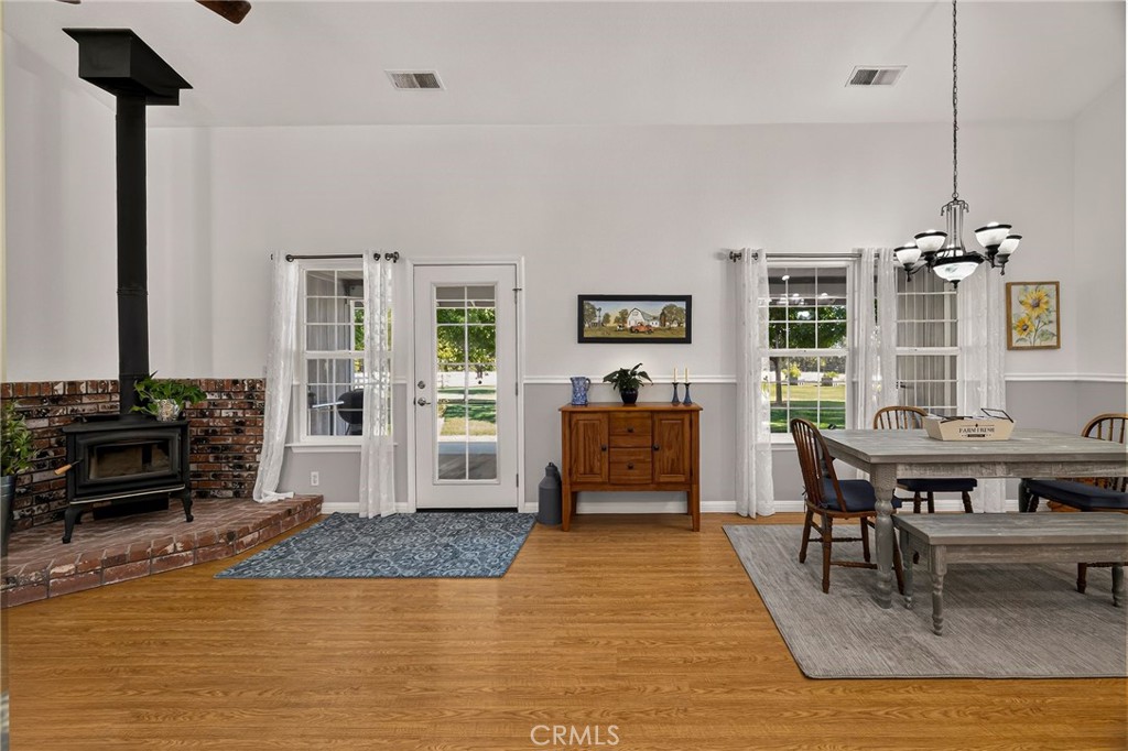 2416 Villa Vista Drive Property Photo 11