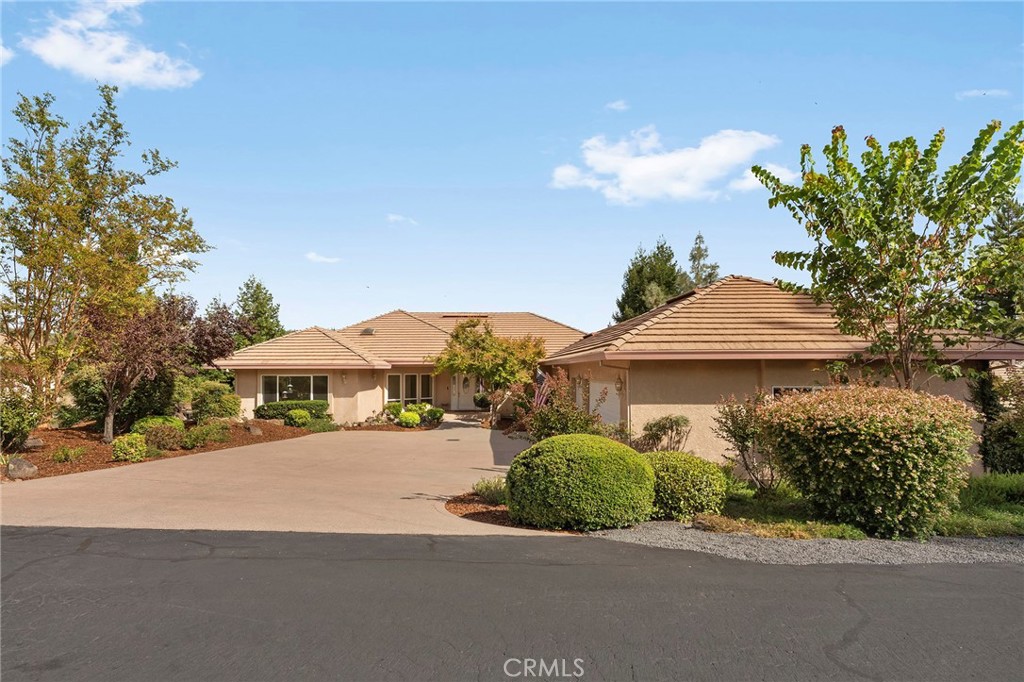 14898 Eagle Ridge Drive Property Photo 1