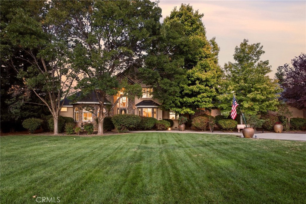 189 Lazy South Lane Property Photo 1