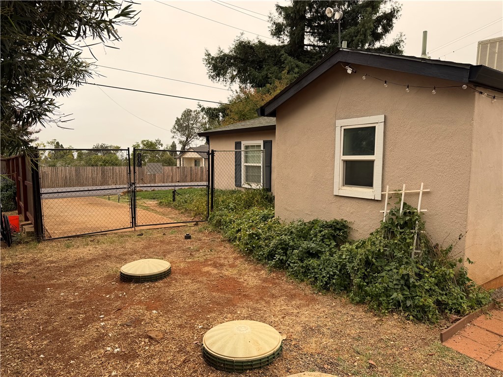 51 Roe Property Photo 23