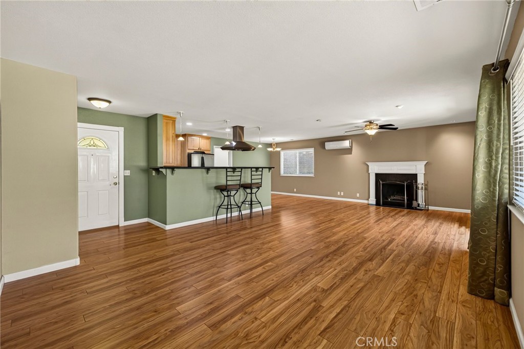 484 Cimarron Property Photo 5