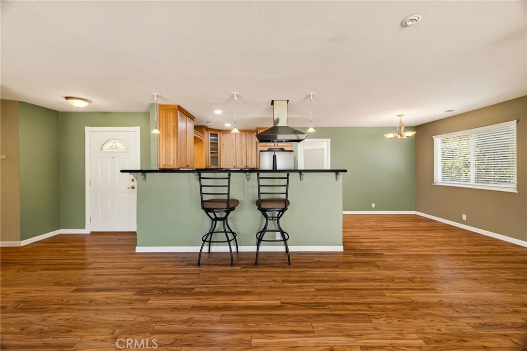 484 Cimarron Property Photo 8