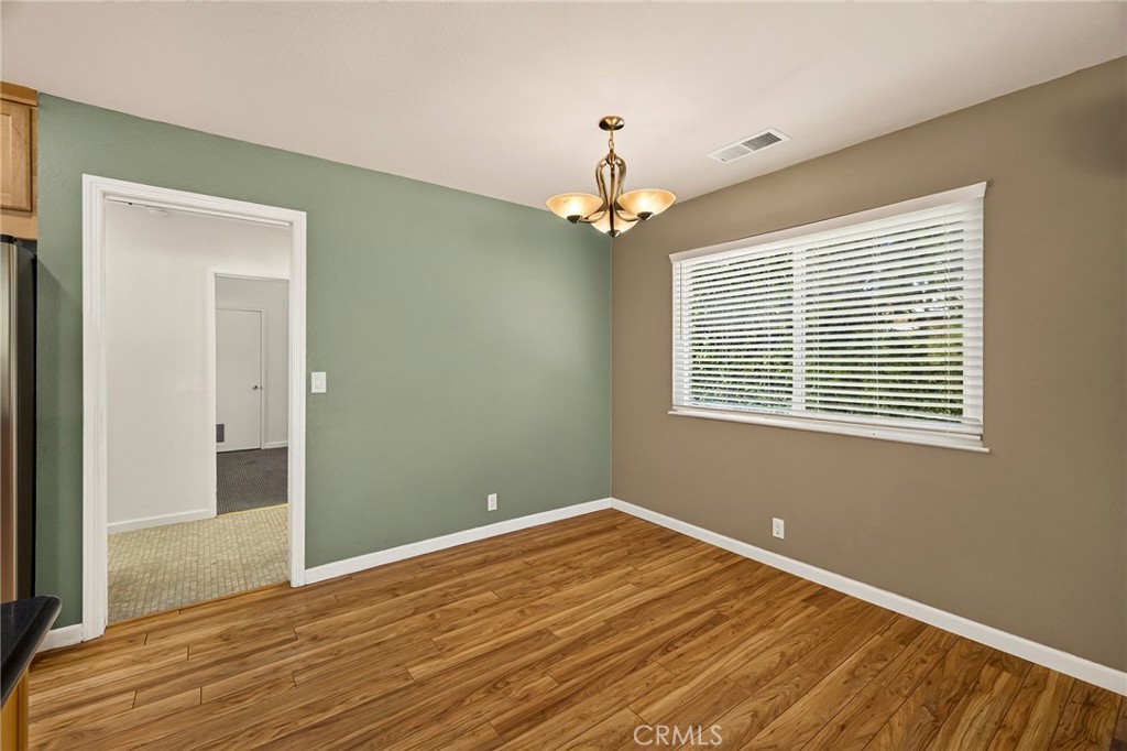484 Cimarron Property Photo 12