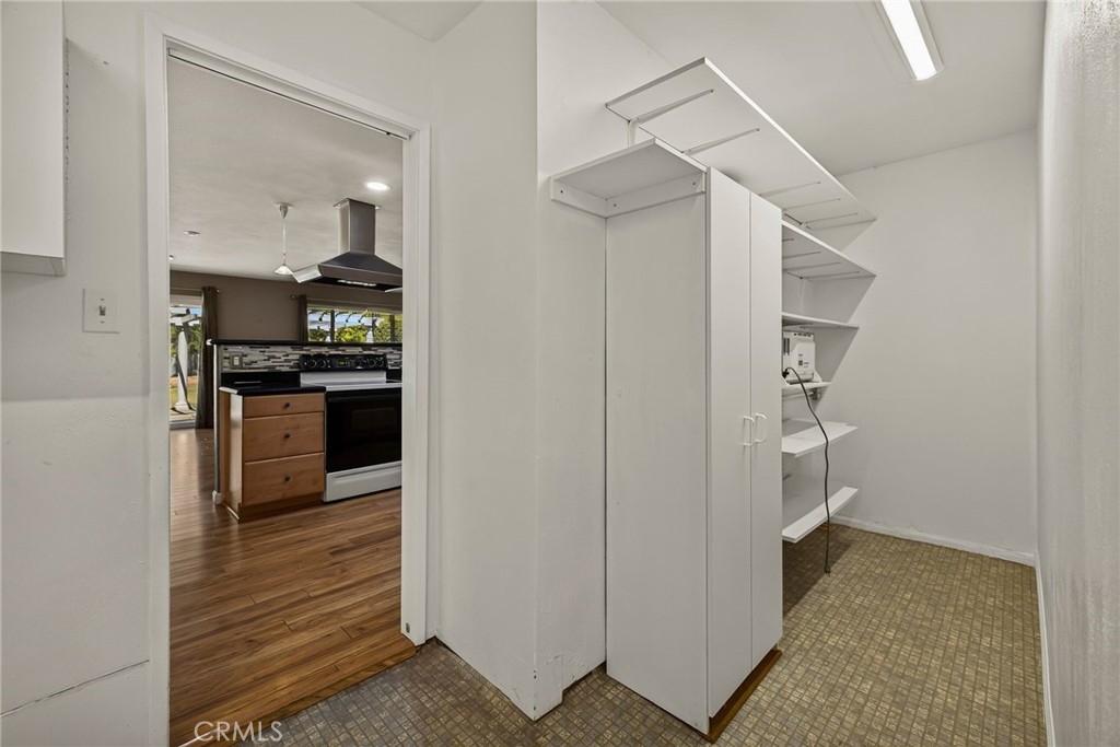 484 Cimarron Property Photo 25
