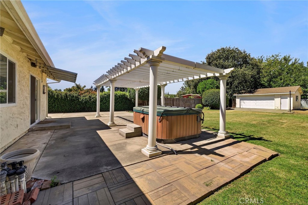 484 Cimarron Property Photo 33