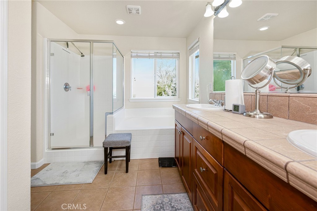 634 Salomon Dr Property Photo 21