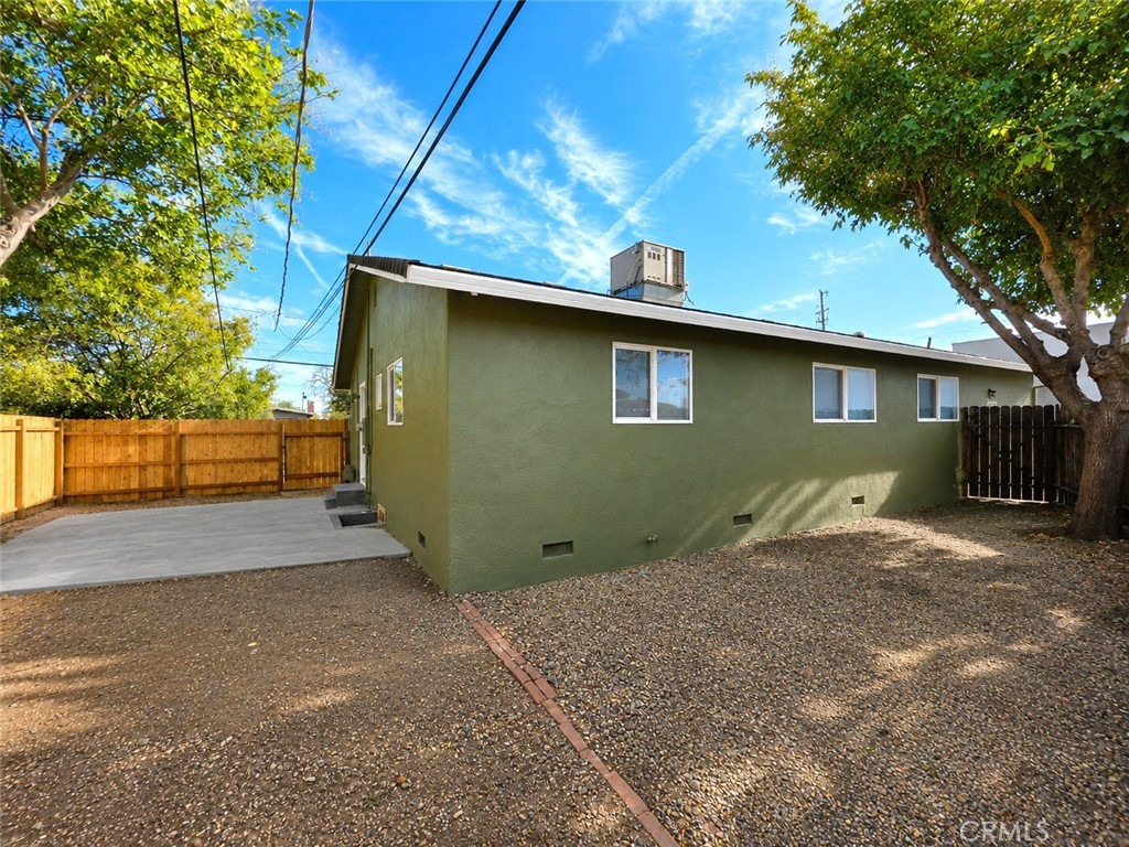 22 E Swift Street Property Photo 2