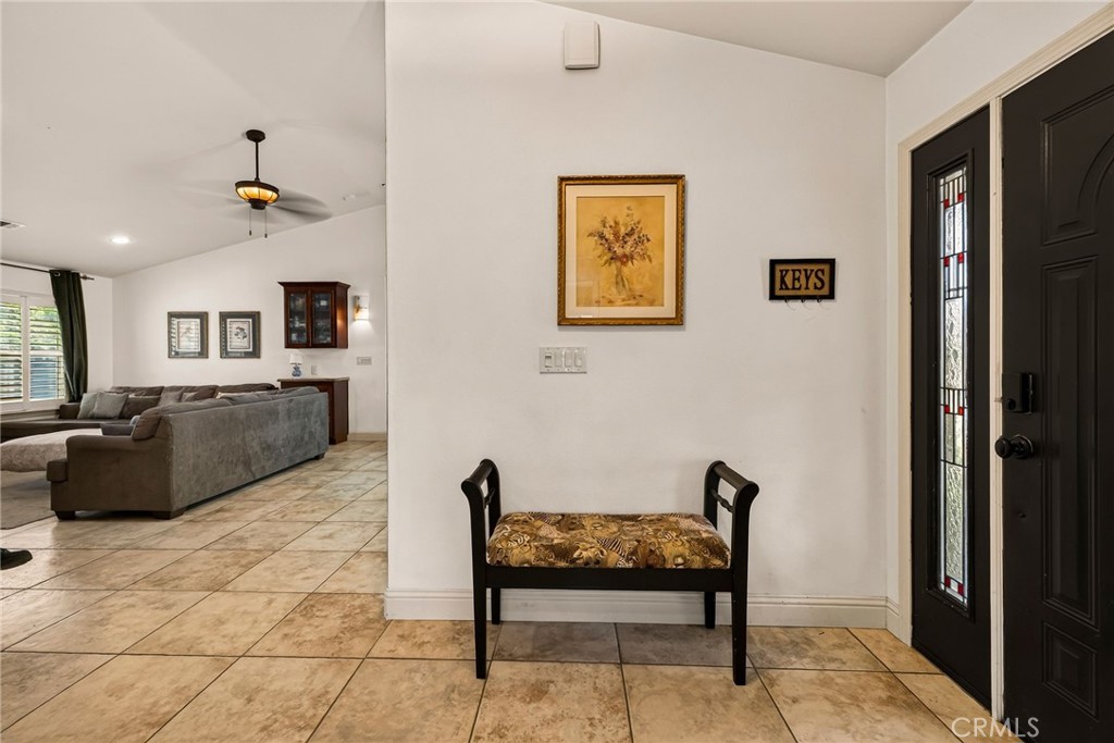 942 12th Property Photo 10