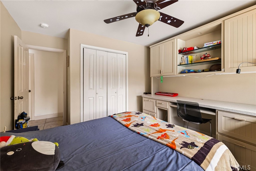 942 12th Property Photo 37