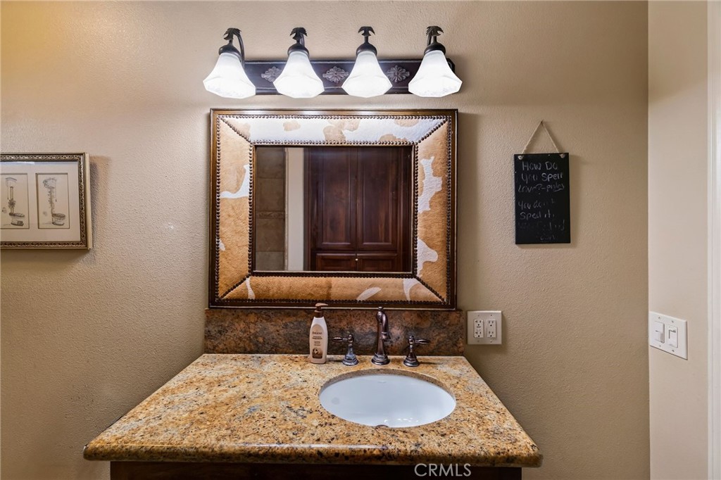942 12th Property Photo 41