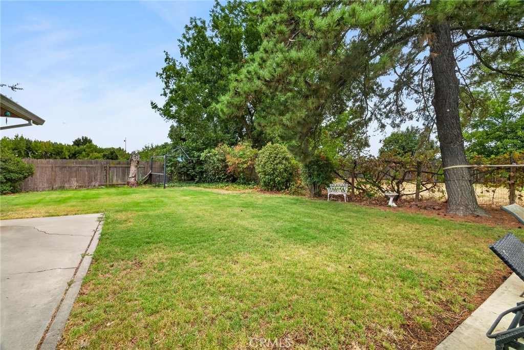 942 12th Property Photo 50