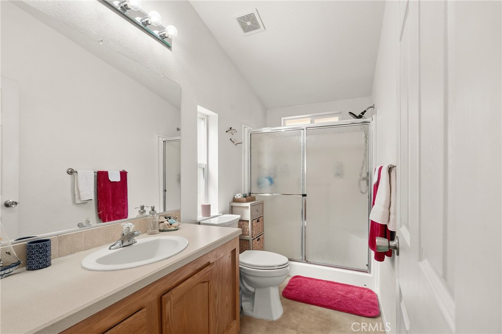 15614 Fitzgerald Drive 19 Property Photo 12