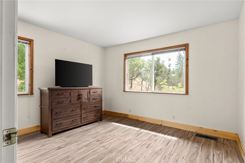 490 Vilas Road Property Photo 32