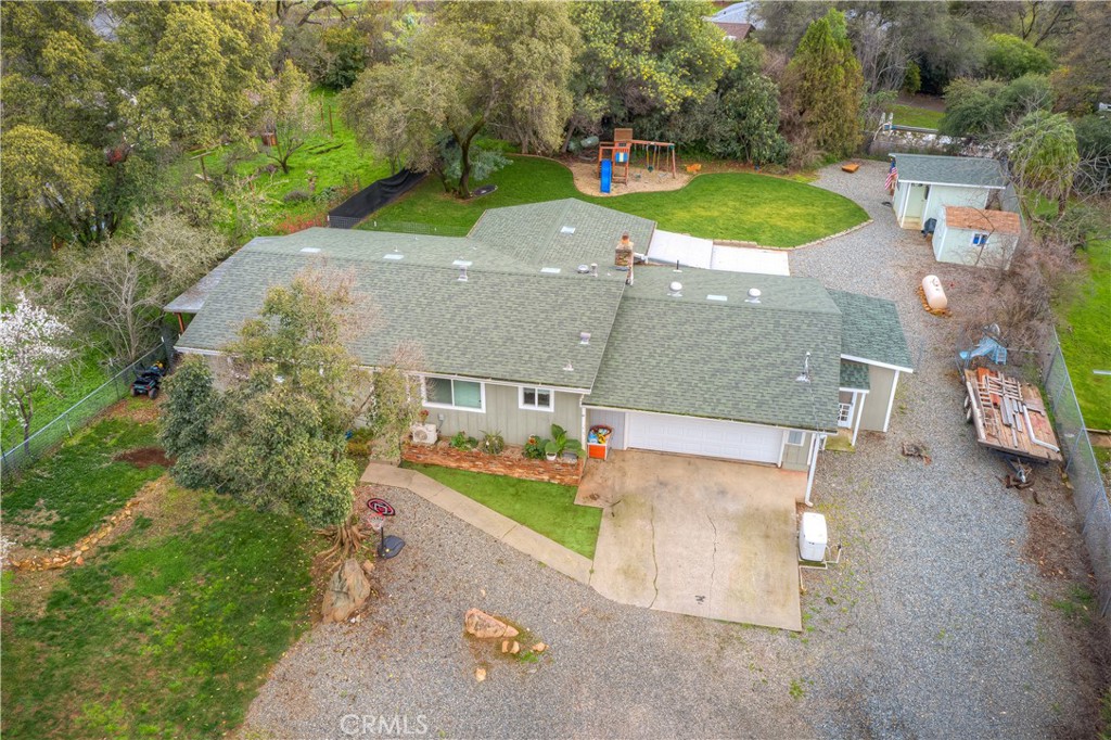 80 Skyline Property Photo 1