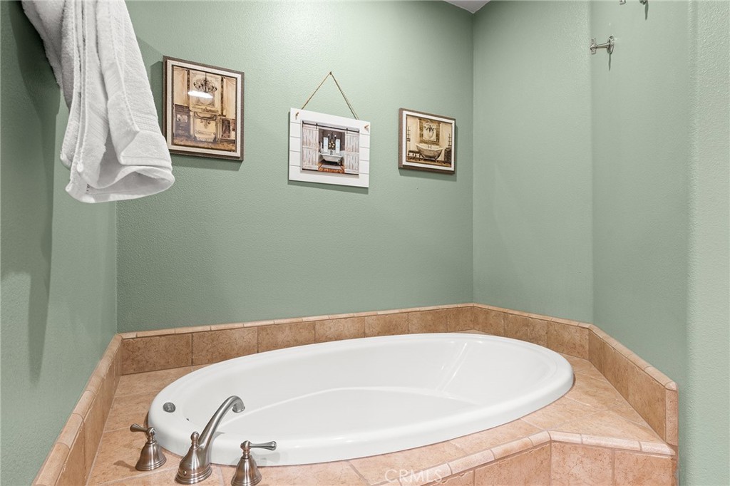 14989 Woodland Park Property Photo 20
