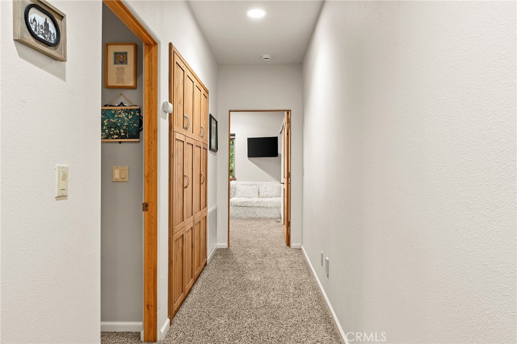 14989 Woodland Park Property Photo 22