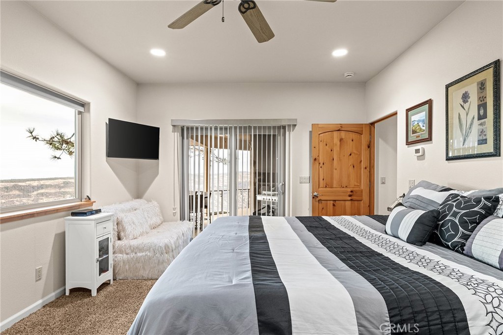 14989 Woodland Park Property Photo 24