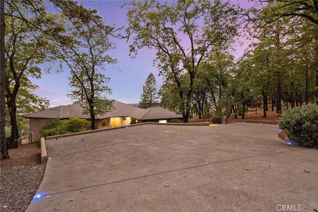 14989 Woodland Park Property Photo 43
