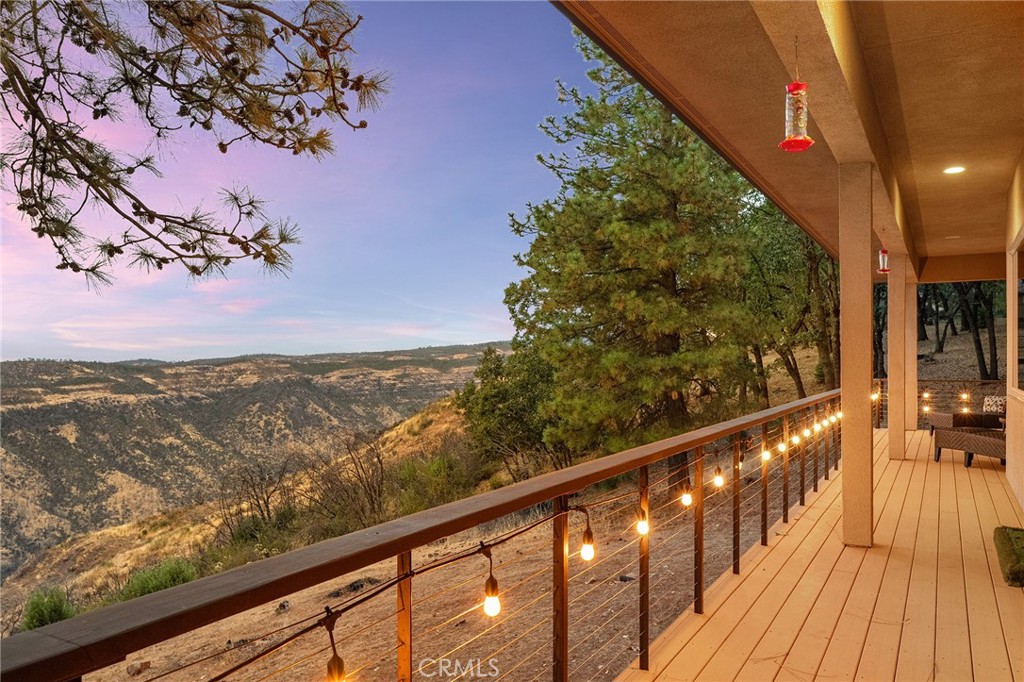 14989 Woodland Park Property Photo 48