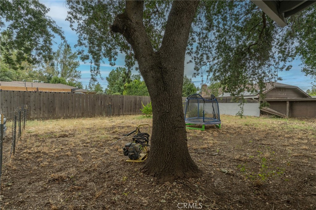 1339 W Sacramento Property Photo 36