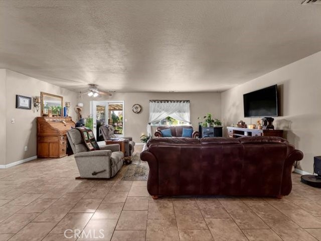 3212 Ark Way Property Photo 5