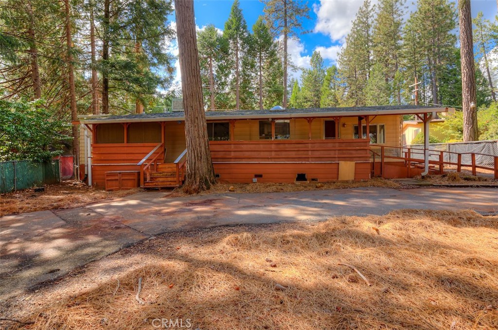 14759 Goldcone Property Photo 4