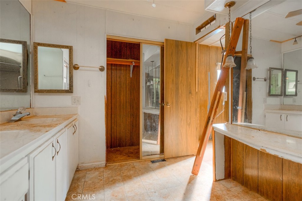 14759 Goldcone Property Photo 22