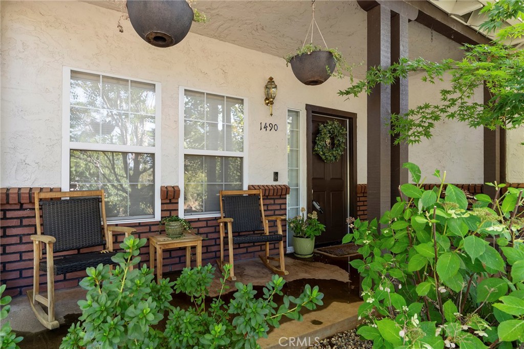 1490 Tobie Property Photo 8