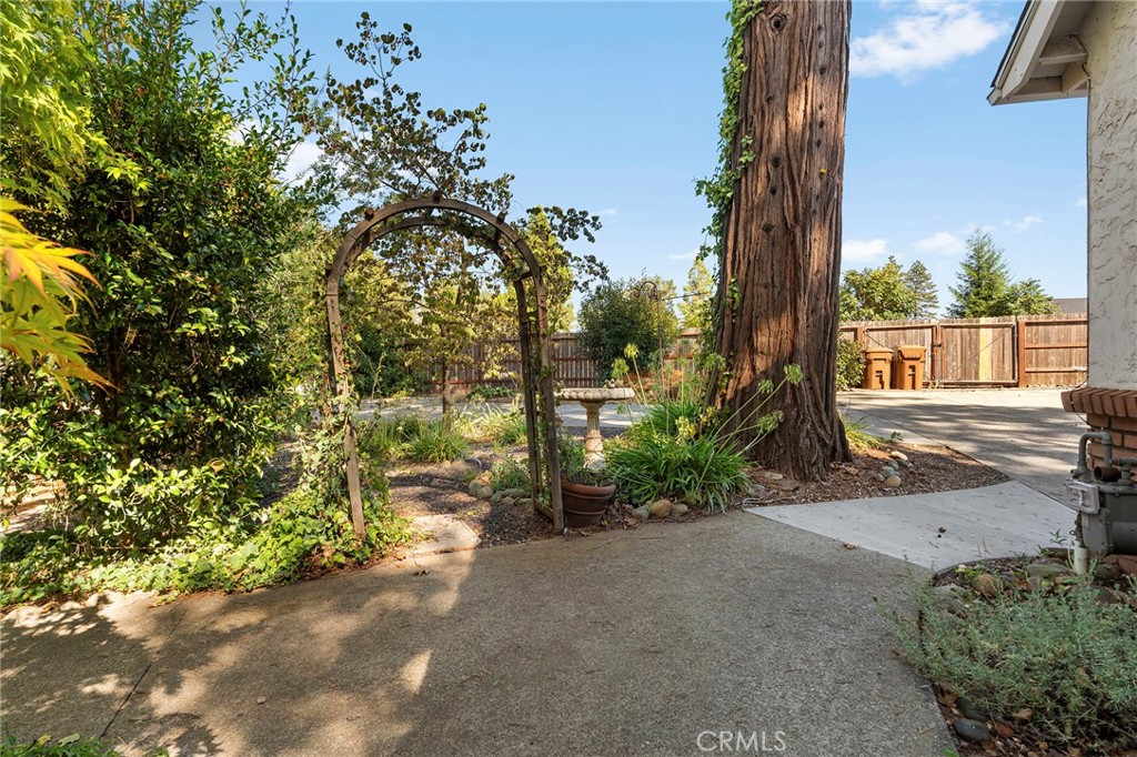 1490 Tobie Property Photo 46