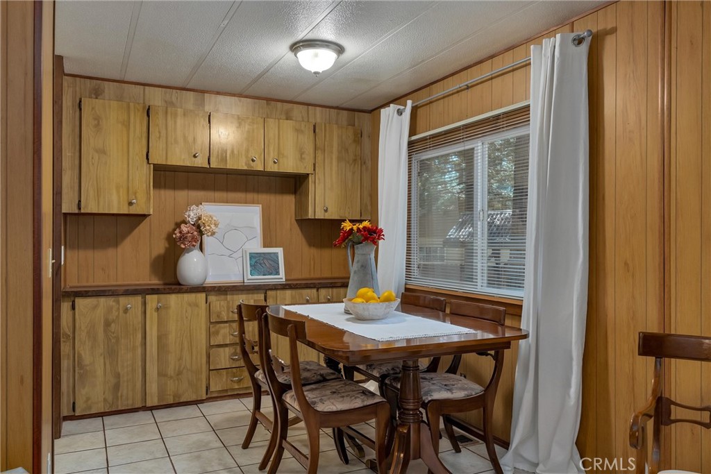 15070 Pinon Property Photo 9