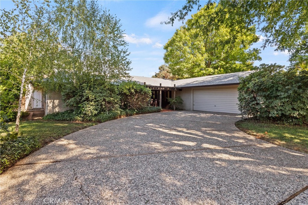 1700 Greenhaven Property Photo 1