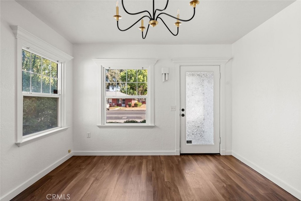 1236 Ivy Street Property Photo 5