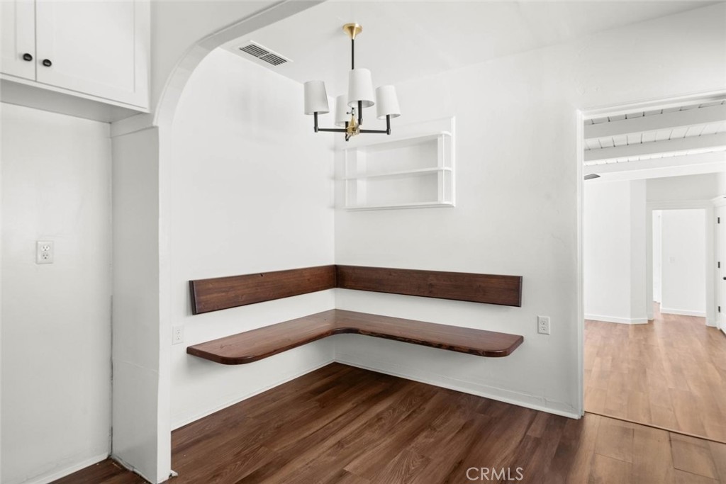 1236 Ivy Street Property Photo 9