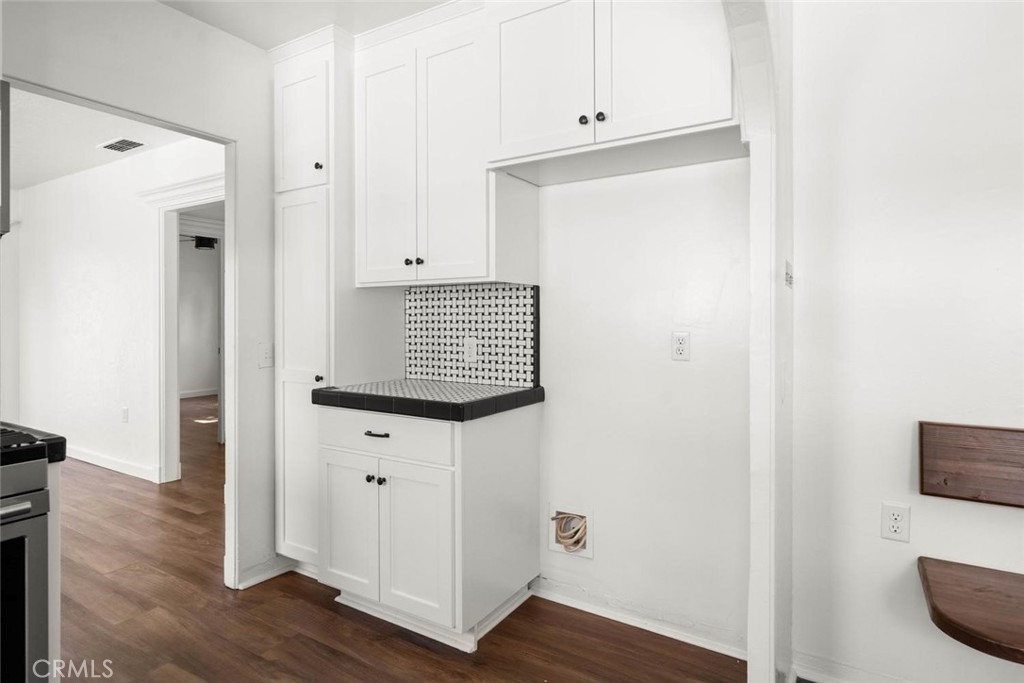 1236 Ivy Street Property Photo 10
