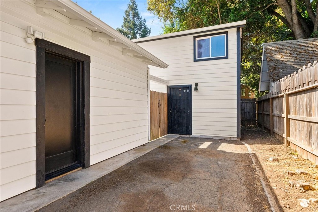 1236 Ivy Street Property Photo 22
