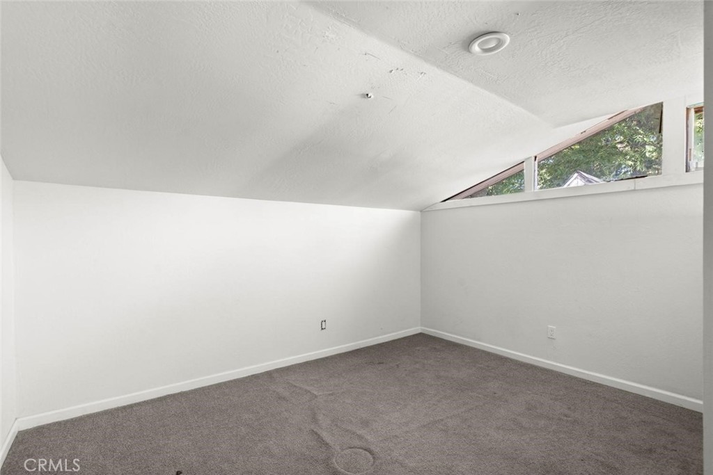 1236 Ivy Street Property Photo 24