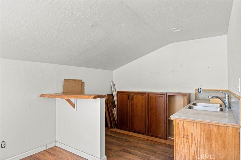 1236 Ivy Street Property Photo 27