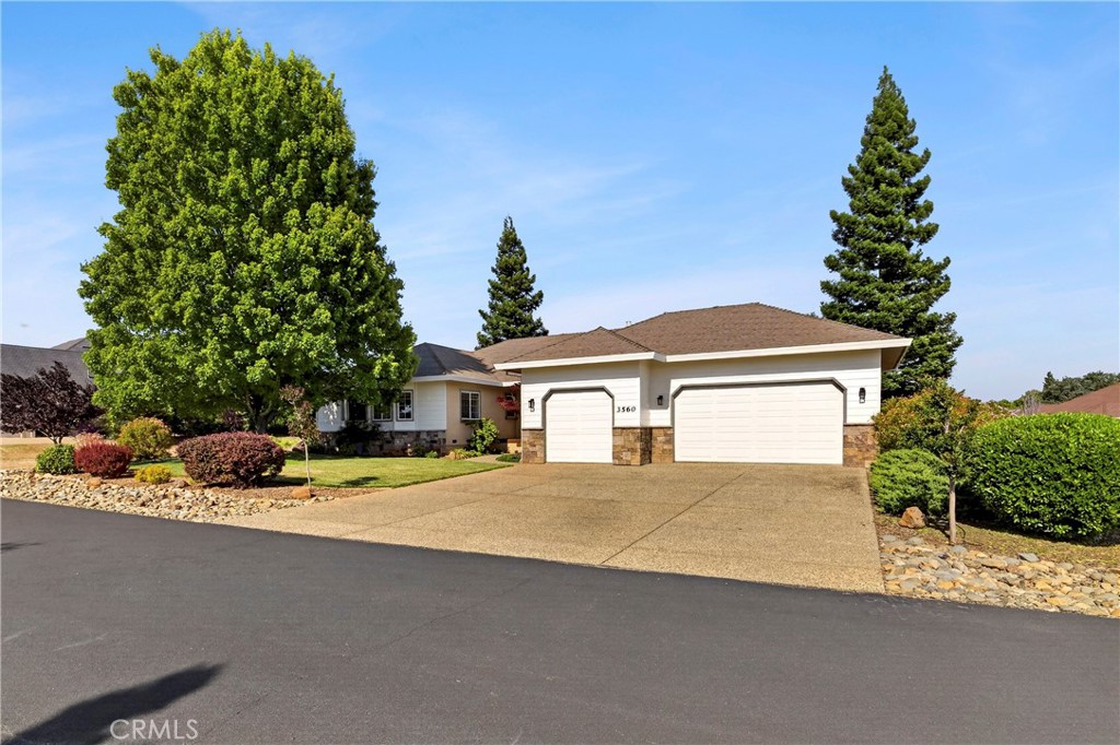 3560 Lonnie Property Photo 4