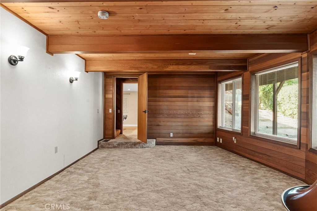 5360 Treasure Hill Property Photo 35