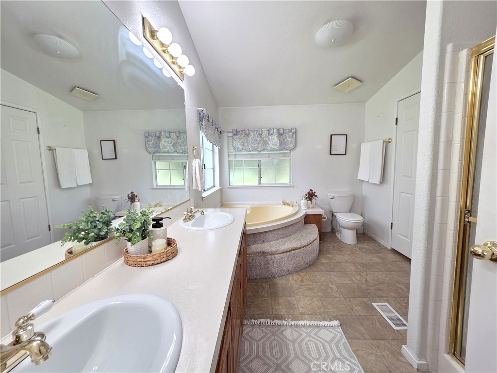 350 Gilmore Rd 111 Property Photo 19