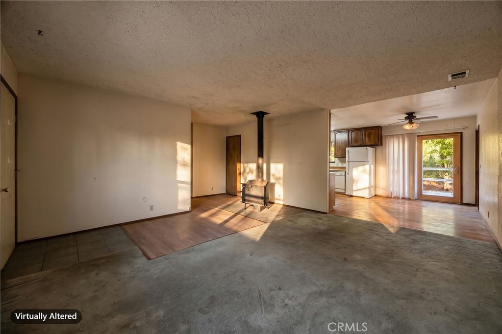 10572 Mooney Flat Property Photo 8