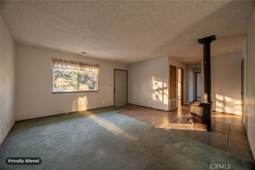 10572 Mooney Flat Property Photo 10