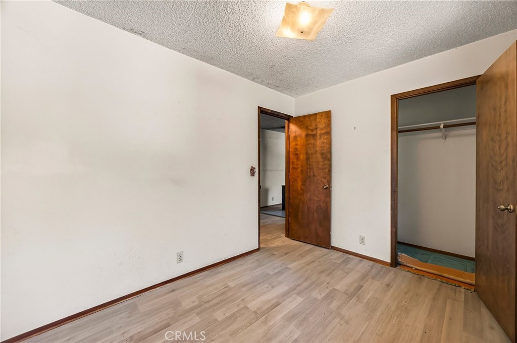 10572 Mooney Flat Property Photo 23