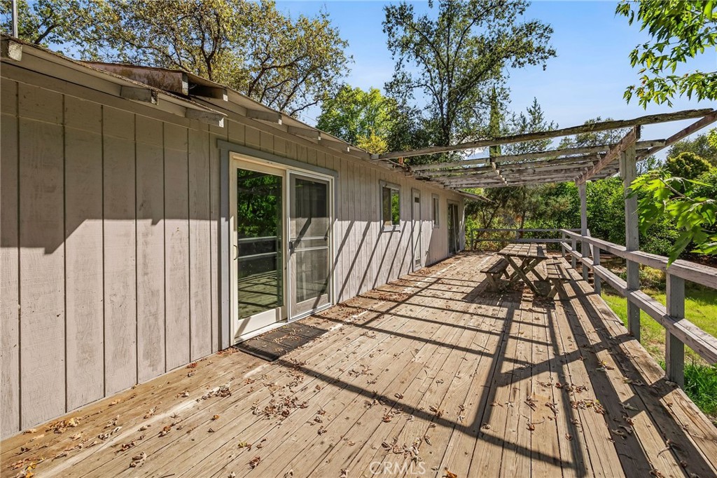 10572 Mooney Flat Property Photo 34